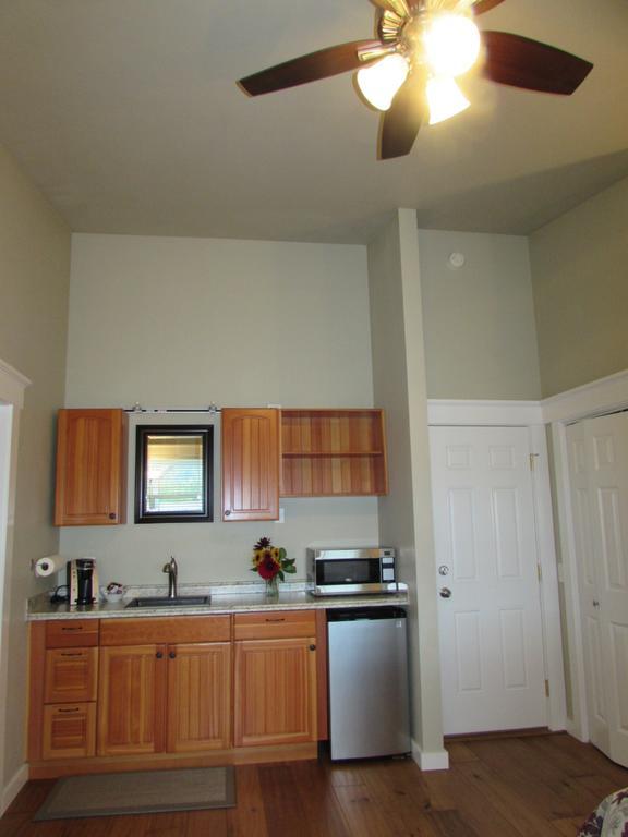 Friday Harbor Grand Bed & Breakfast ภายนอก รูปภาพ