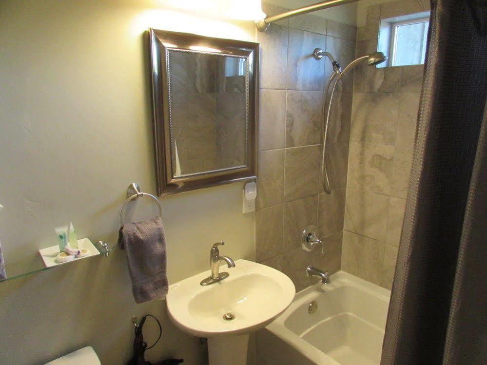 Friday Harbor Grand Bed & Breakfast ภายนอก รูปภาพ