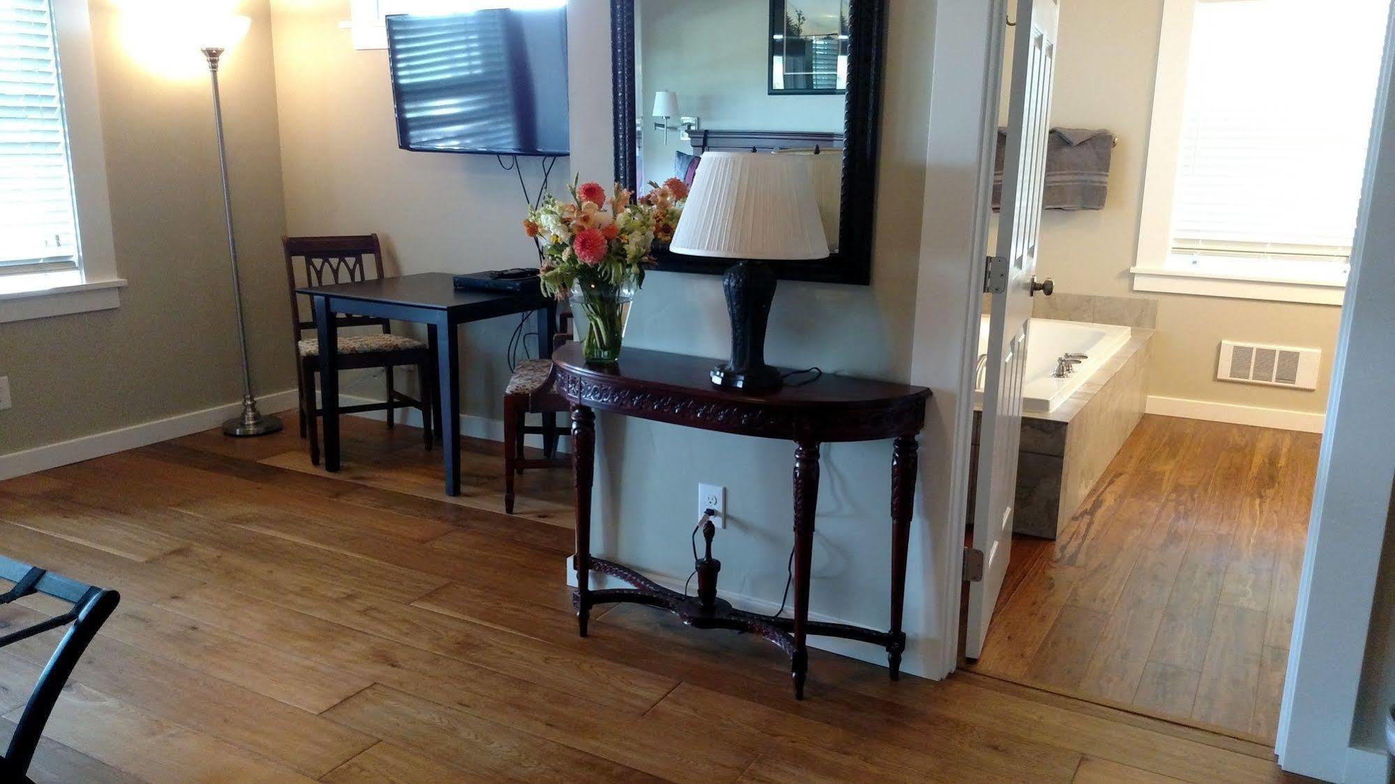 Friday Harbor Grand Bed & Breakfast ภายนอก รูปภาพ